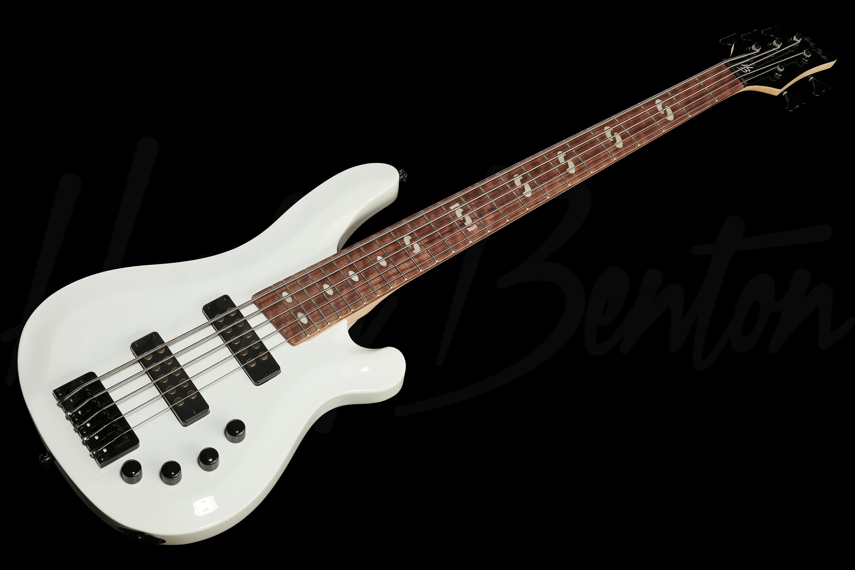 B-550 WH