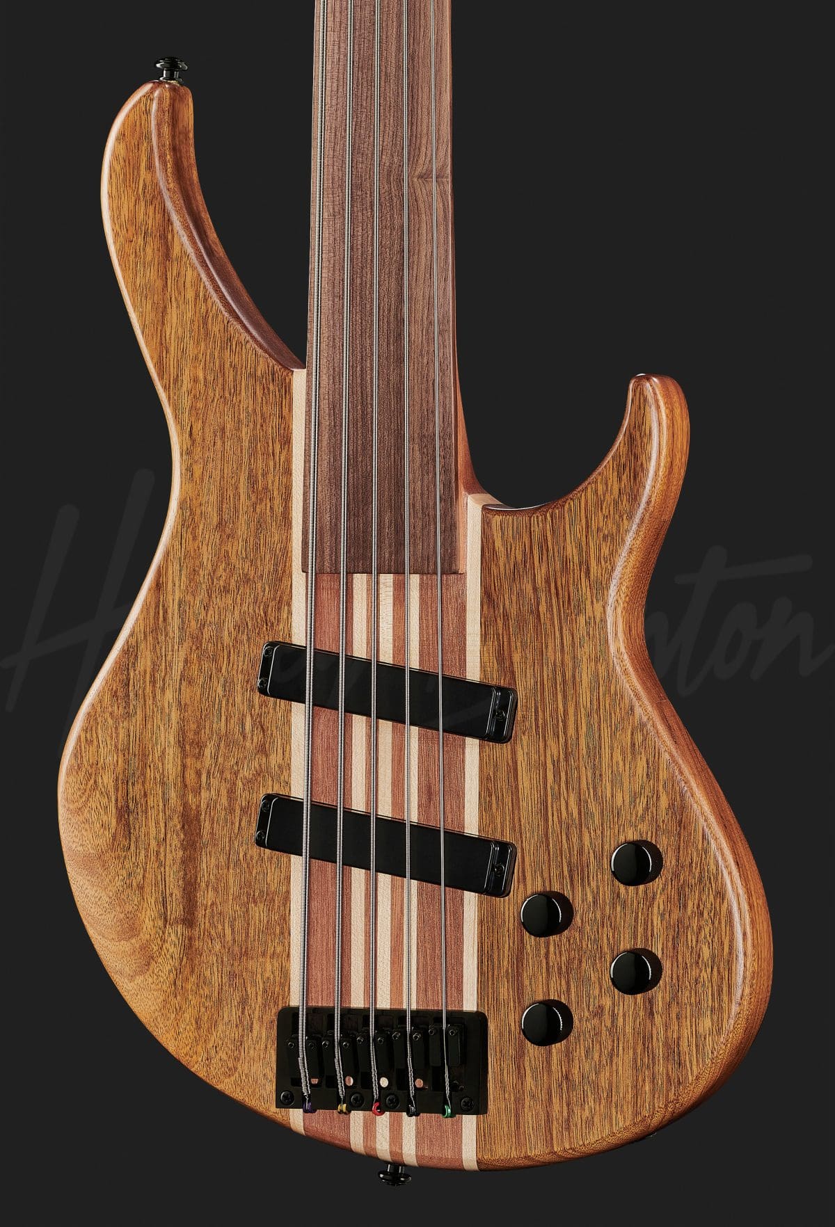 152317_411698_16167536-