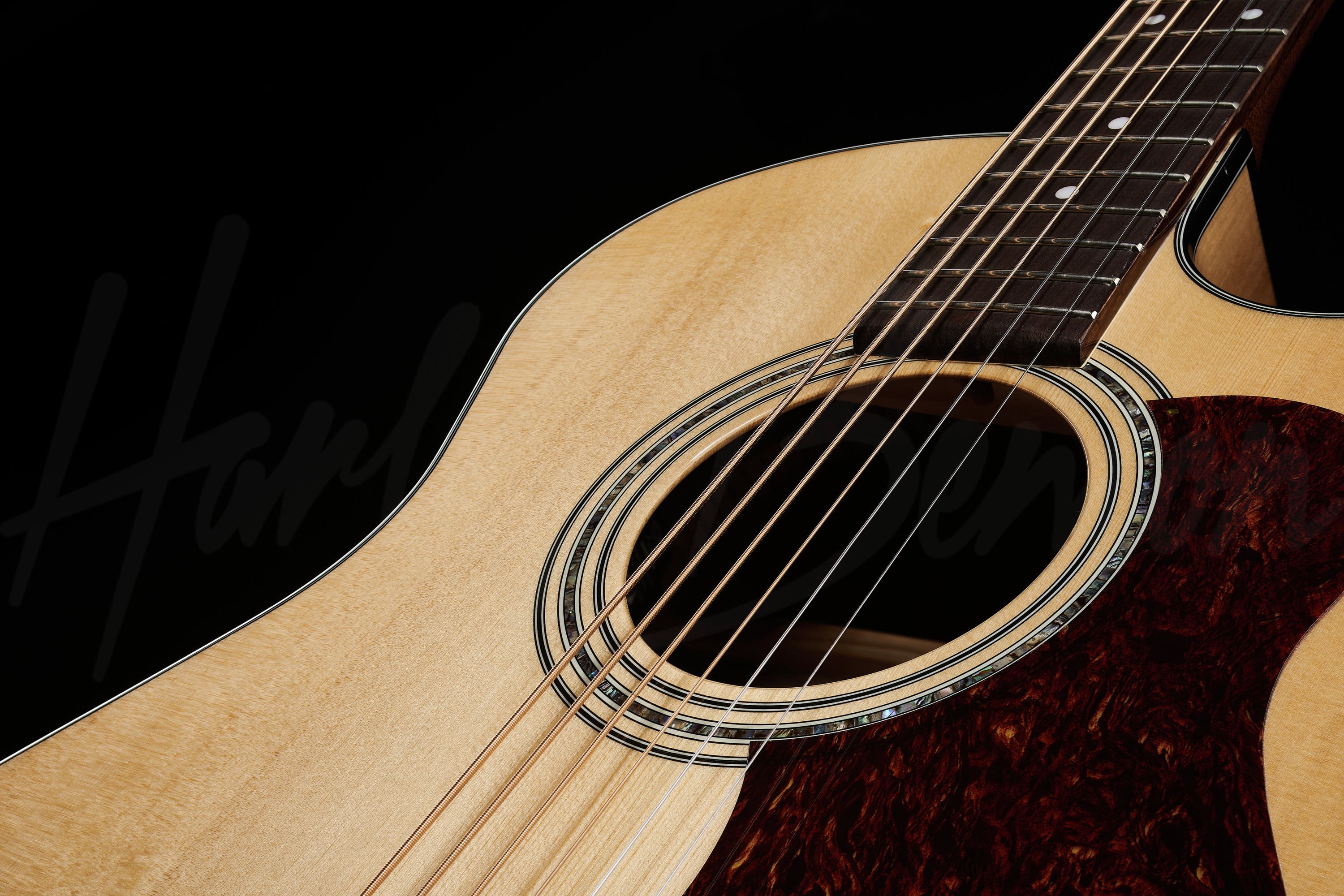 CL Baritone CLG-414CE NT WN