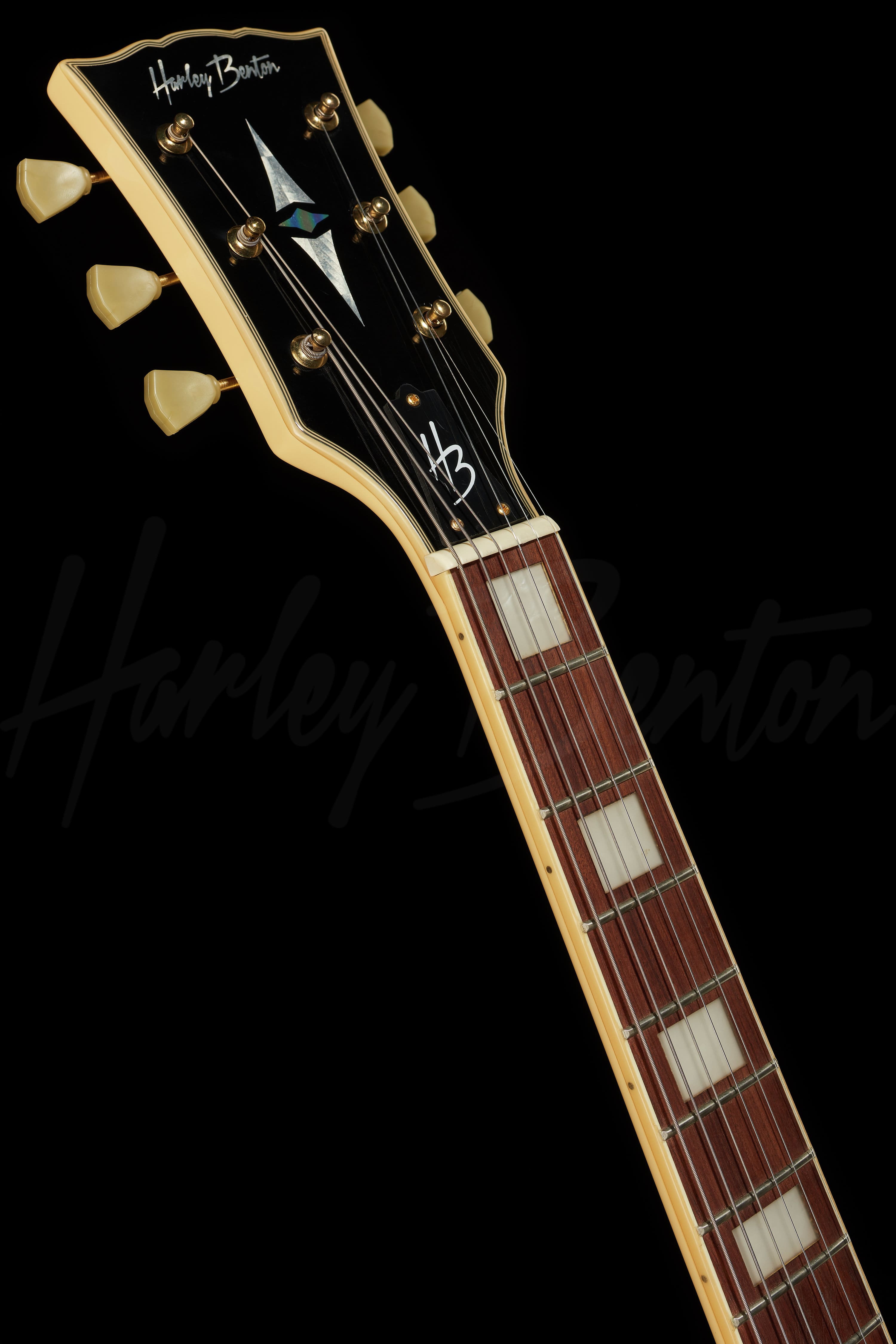 DC-600 VI - Harley Benton