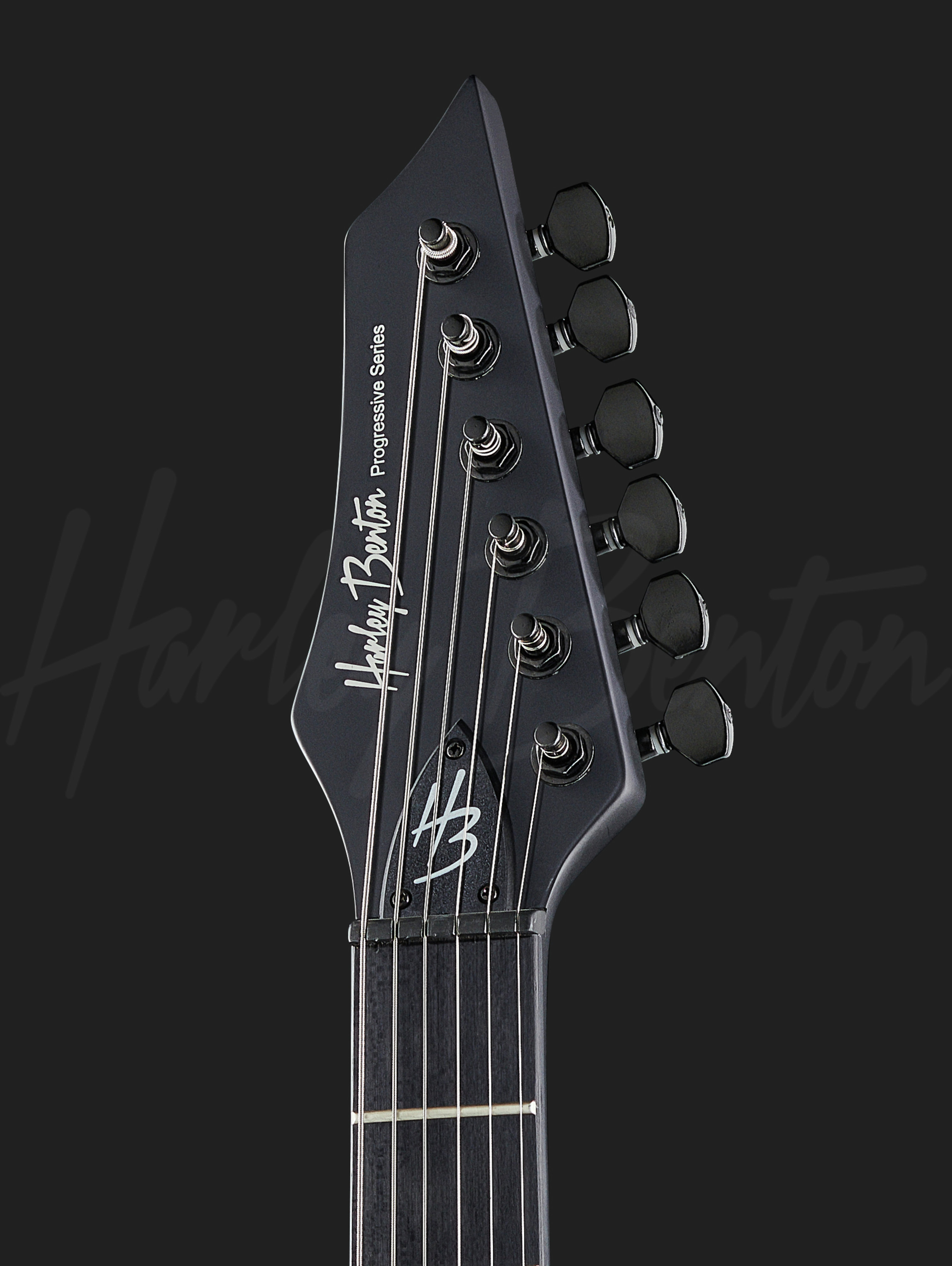 TEST : guitare Harley Benton HWY-20 BKS progressive serie 