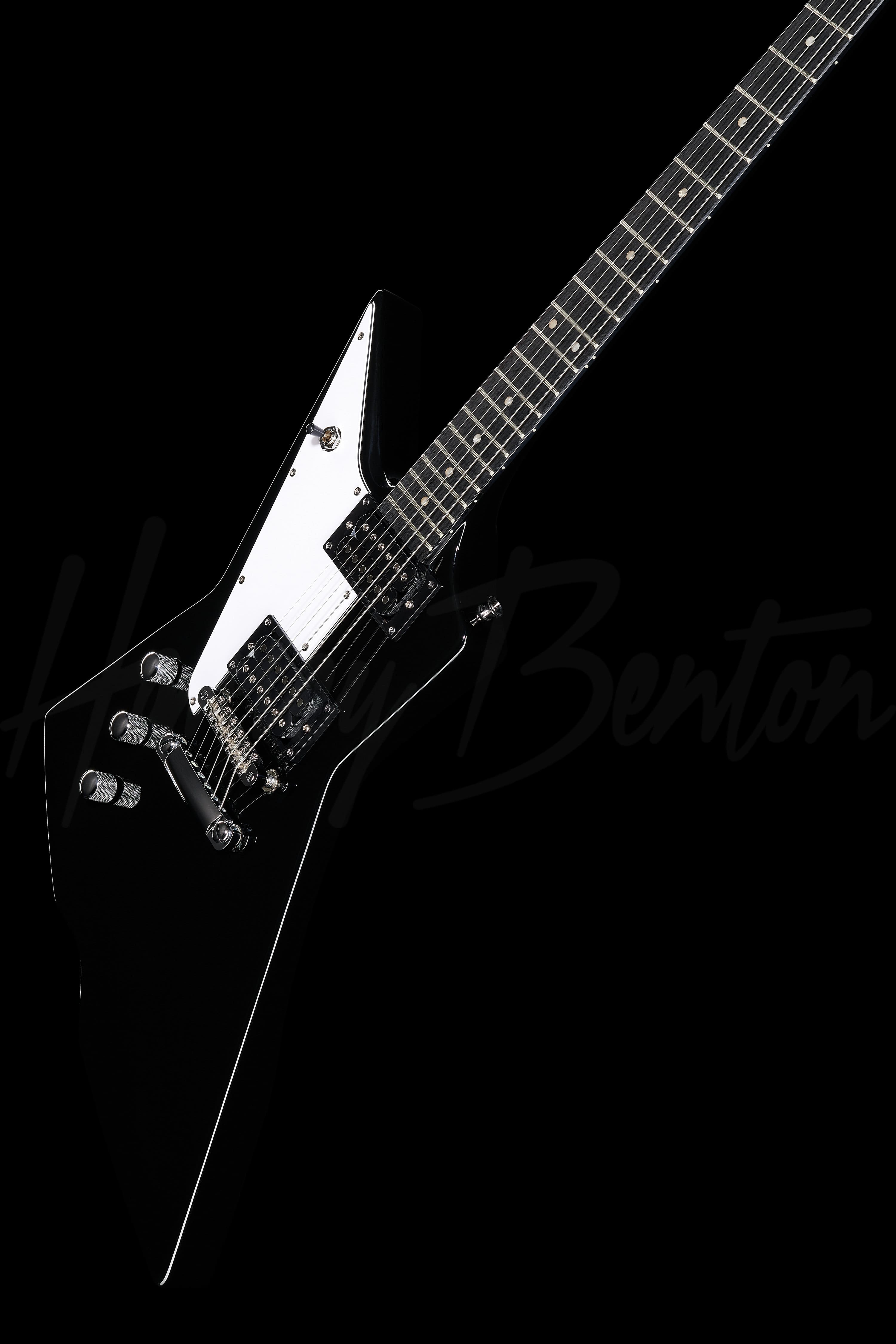 EXtreme-76LH BK - Harley Benton