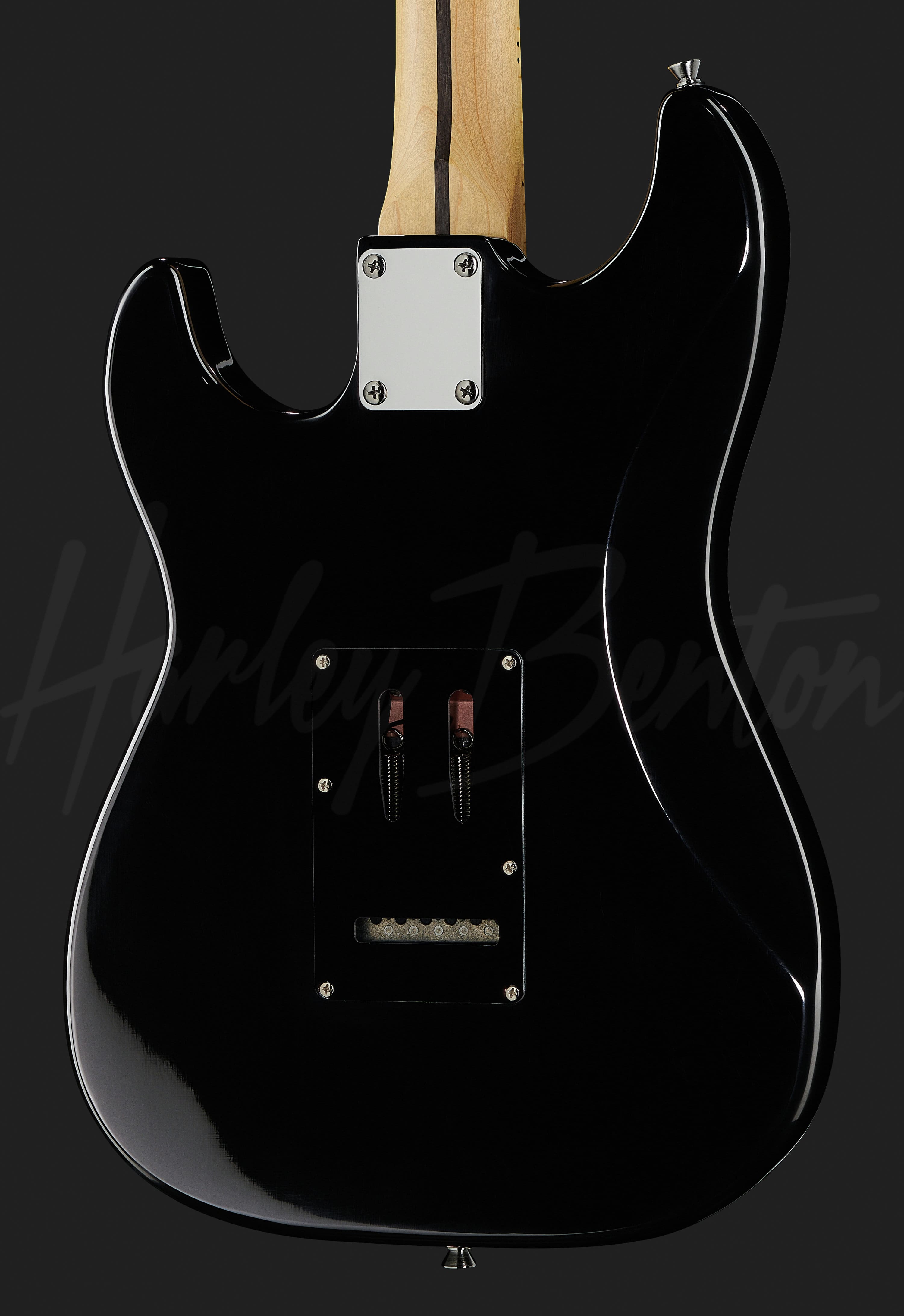 ST-57DG Black