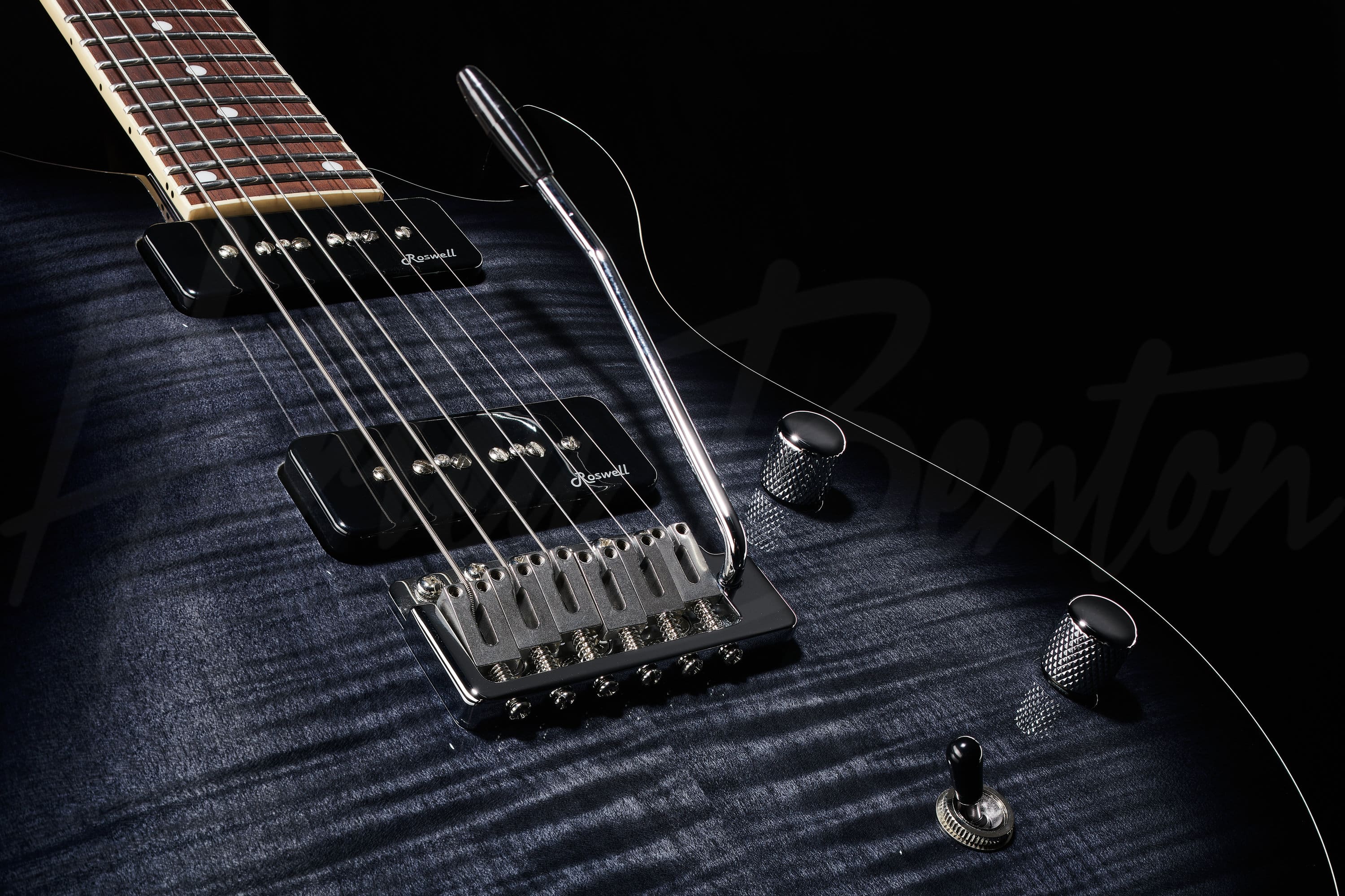 CST-24T P90 Black Flame