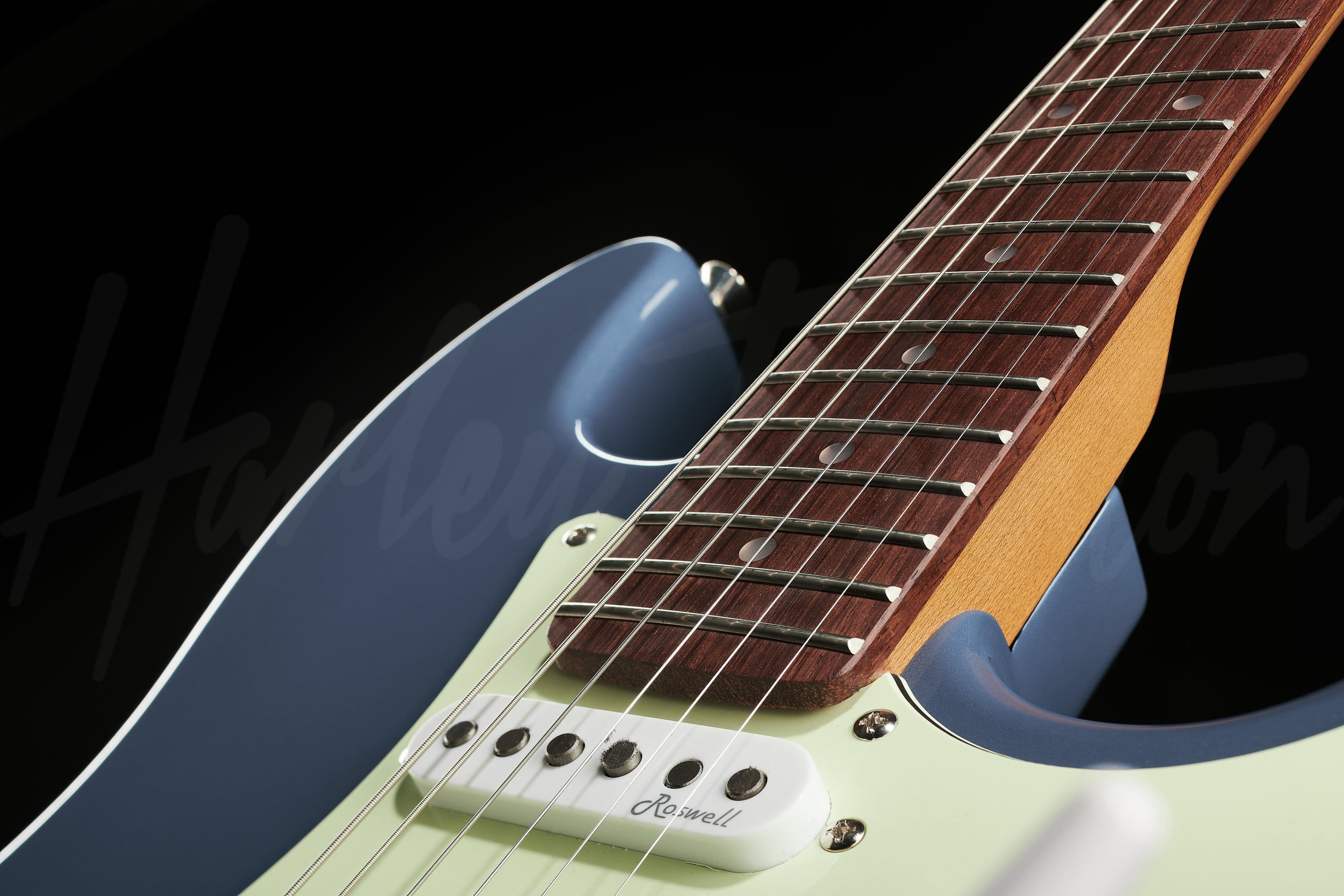 ST-62CC RW Lake Placid Blue - Harley Benton