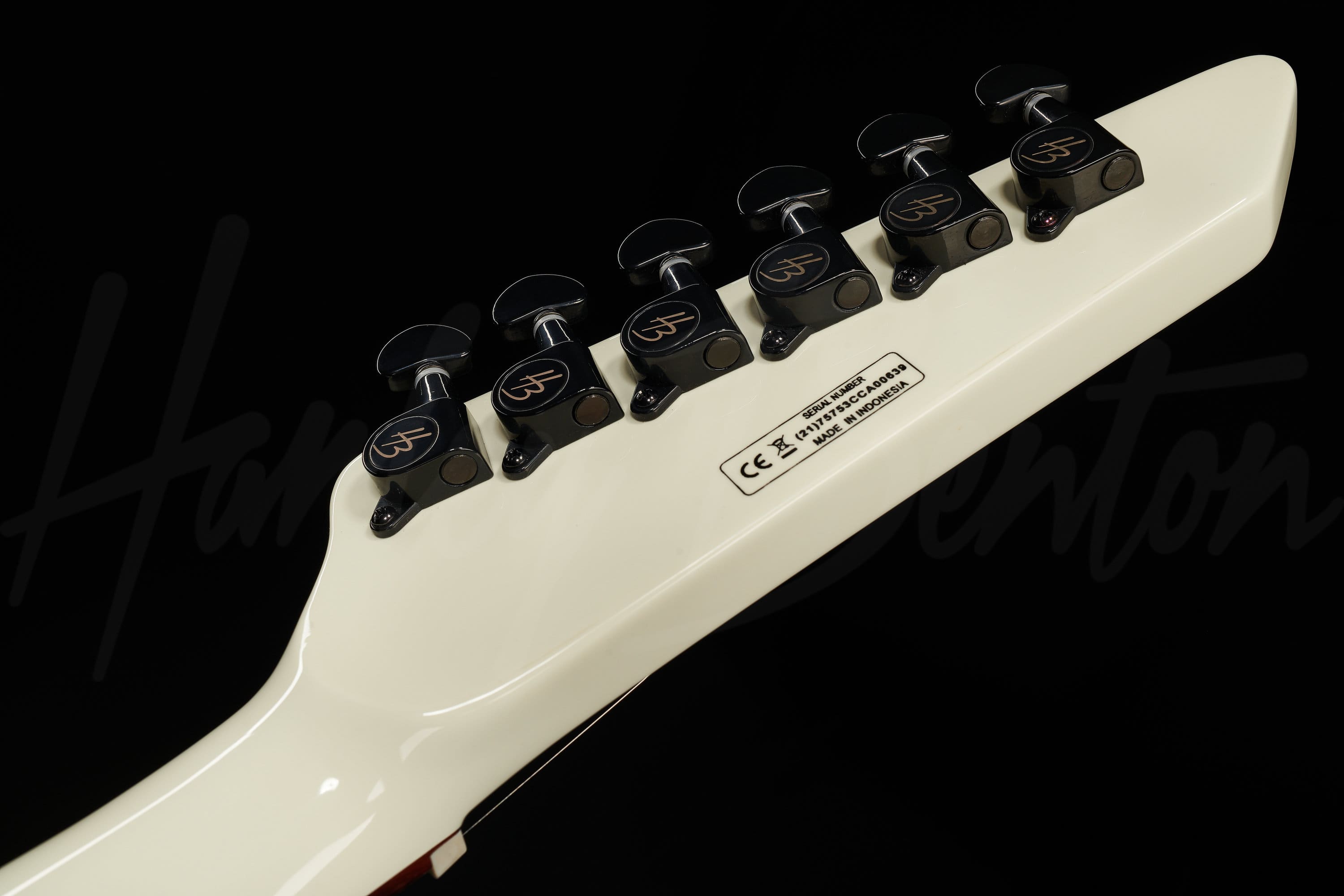 エレキギター ハーレーベントン　レフティ EX-84 LH Modern WH - Harley Benton