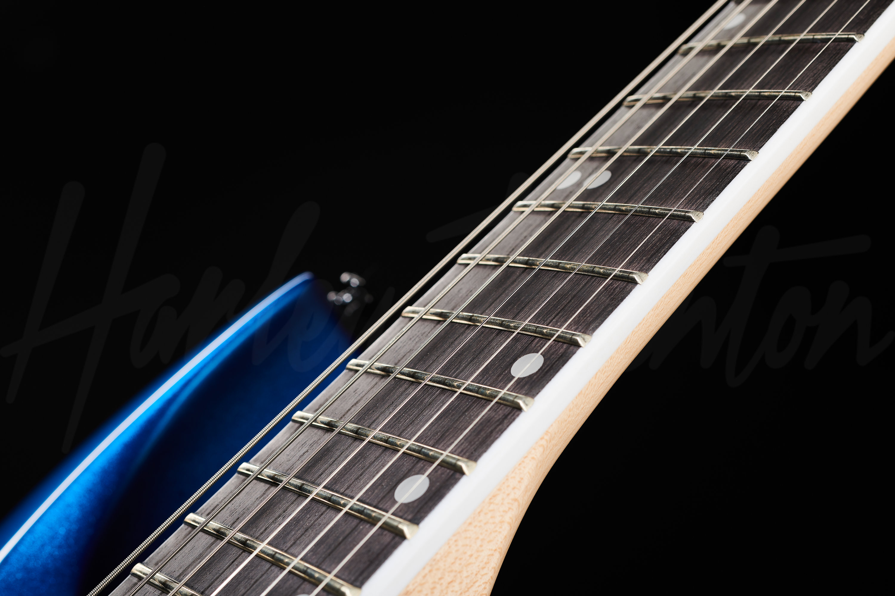 R-446 Blue Metallic