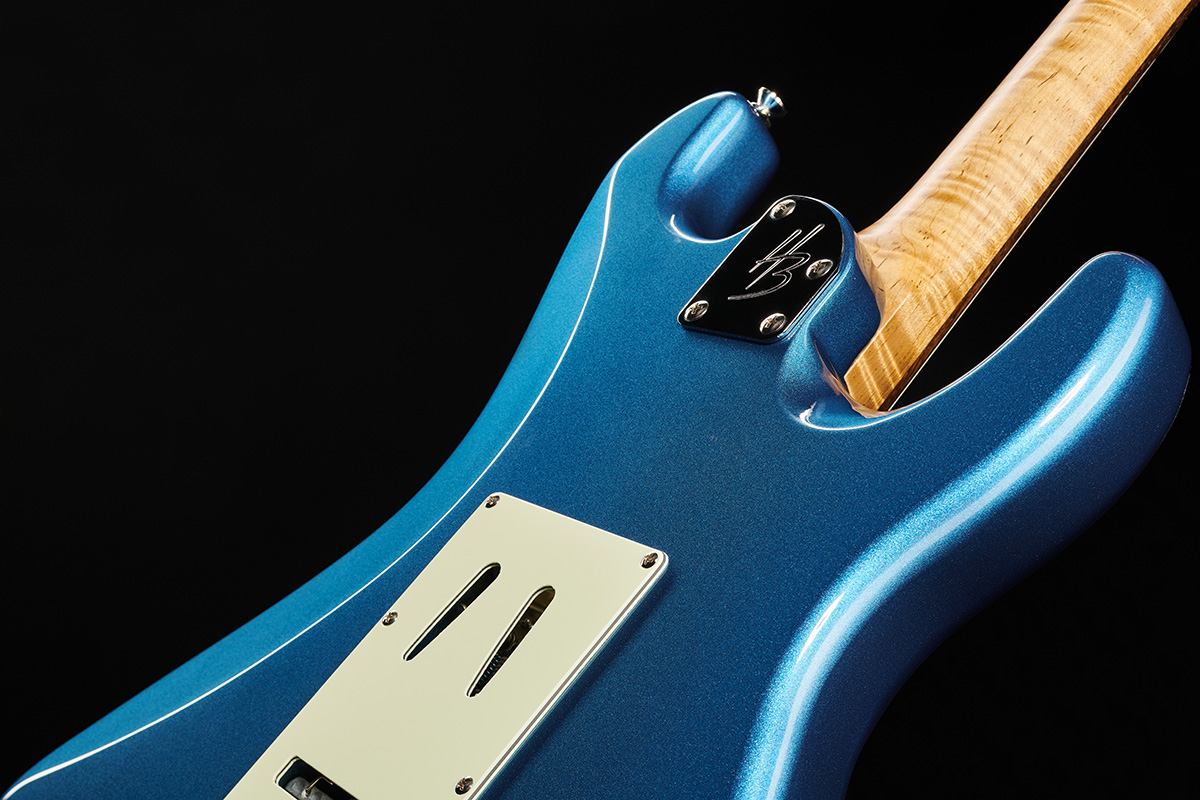 ST-Modern Plus HSS LH Lake Placid Blue