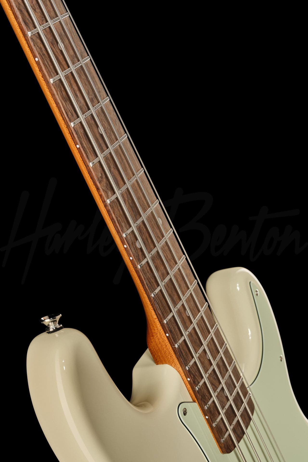 PB-62CC OW - Harley Benton