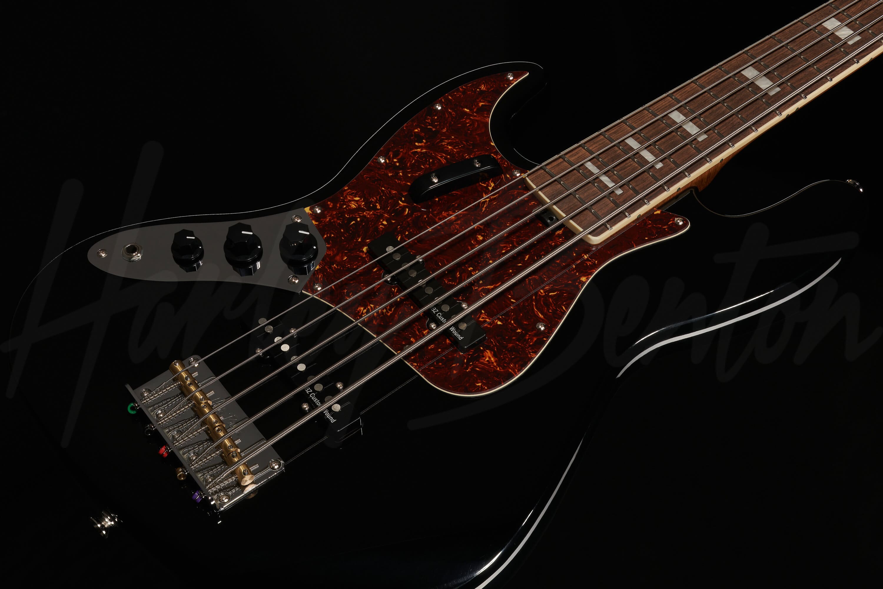 MV-5JB LH Black - Harley Benton