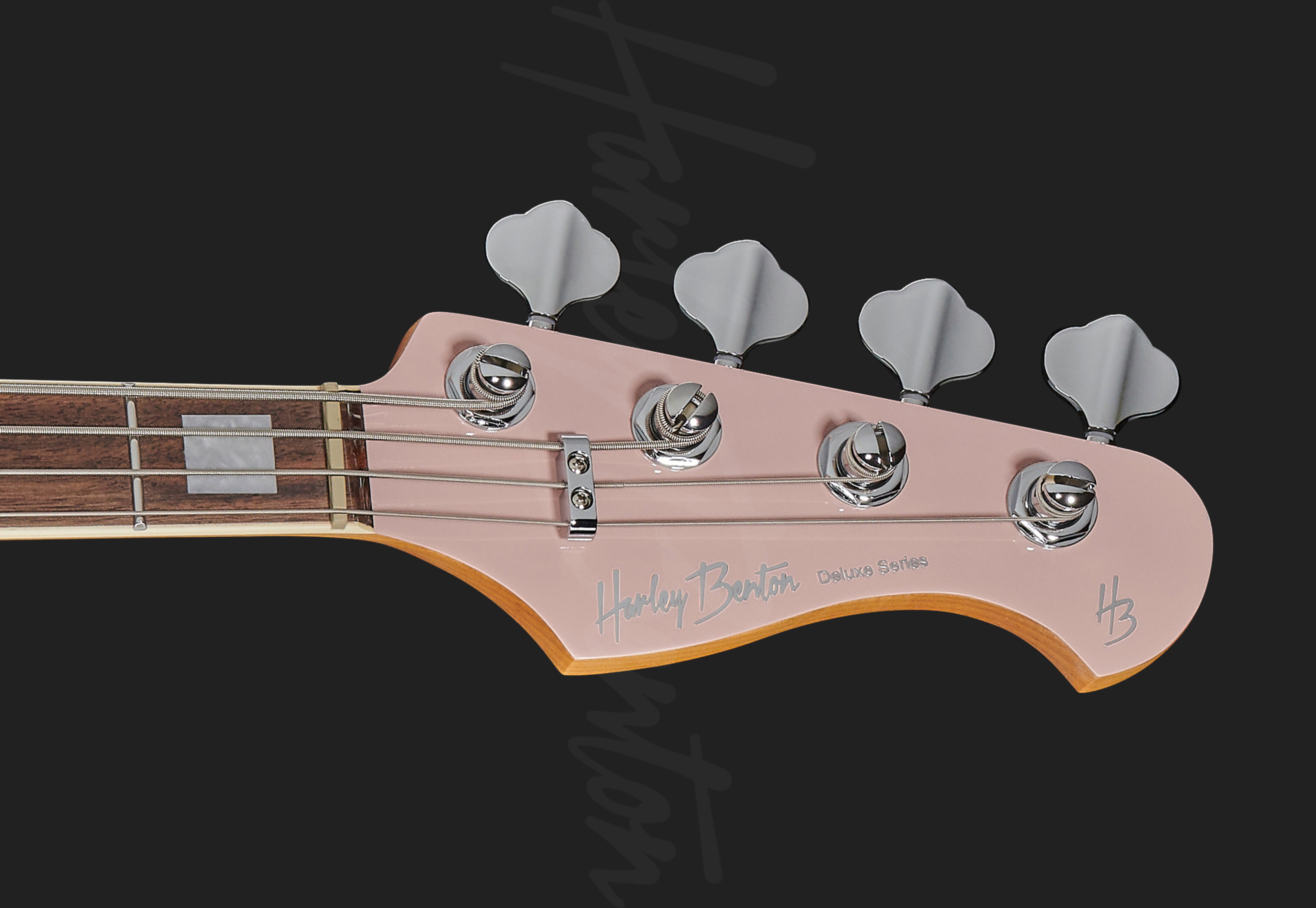 MV-4P Shell Pink