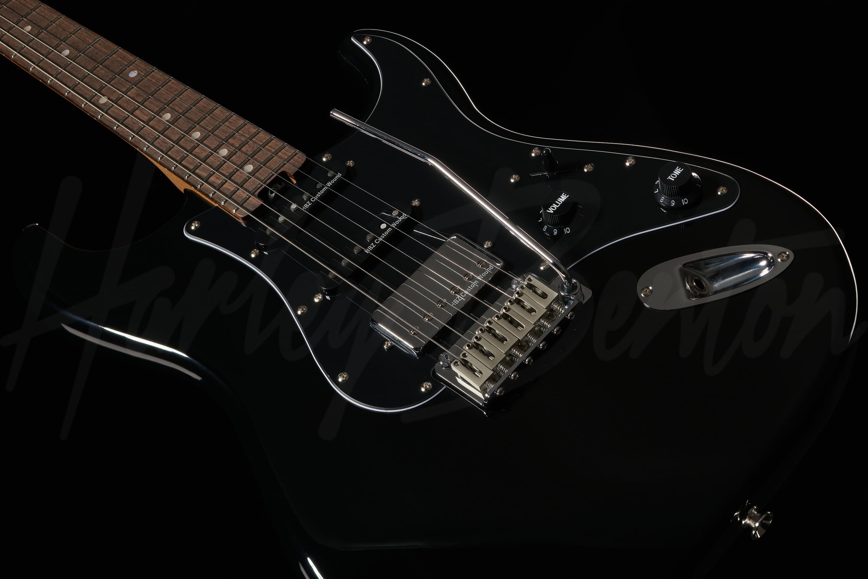 ST-Modern HSS Black - Harley Benton
