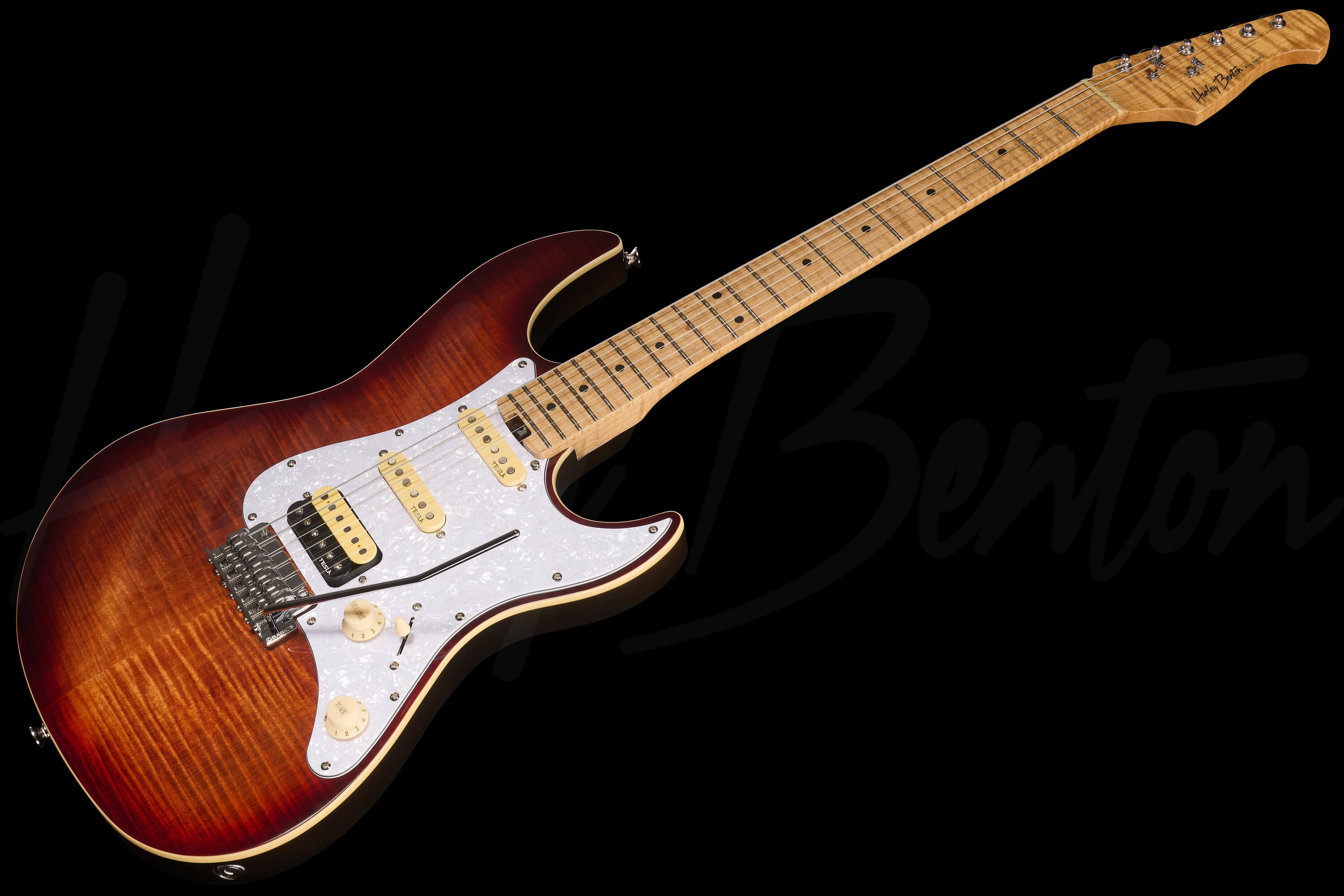 ST-Modern Plus MN HSS Flame Bengal Burst - Harley Benton