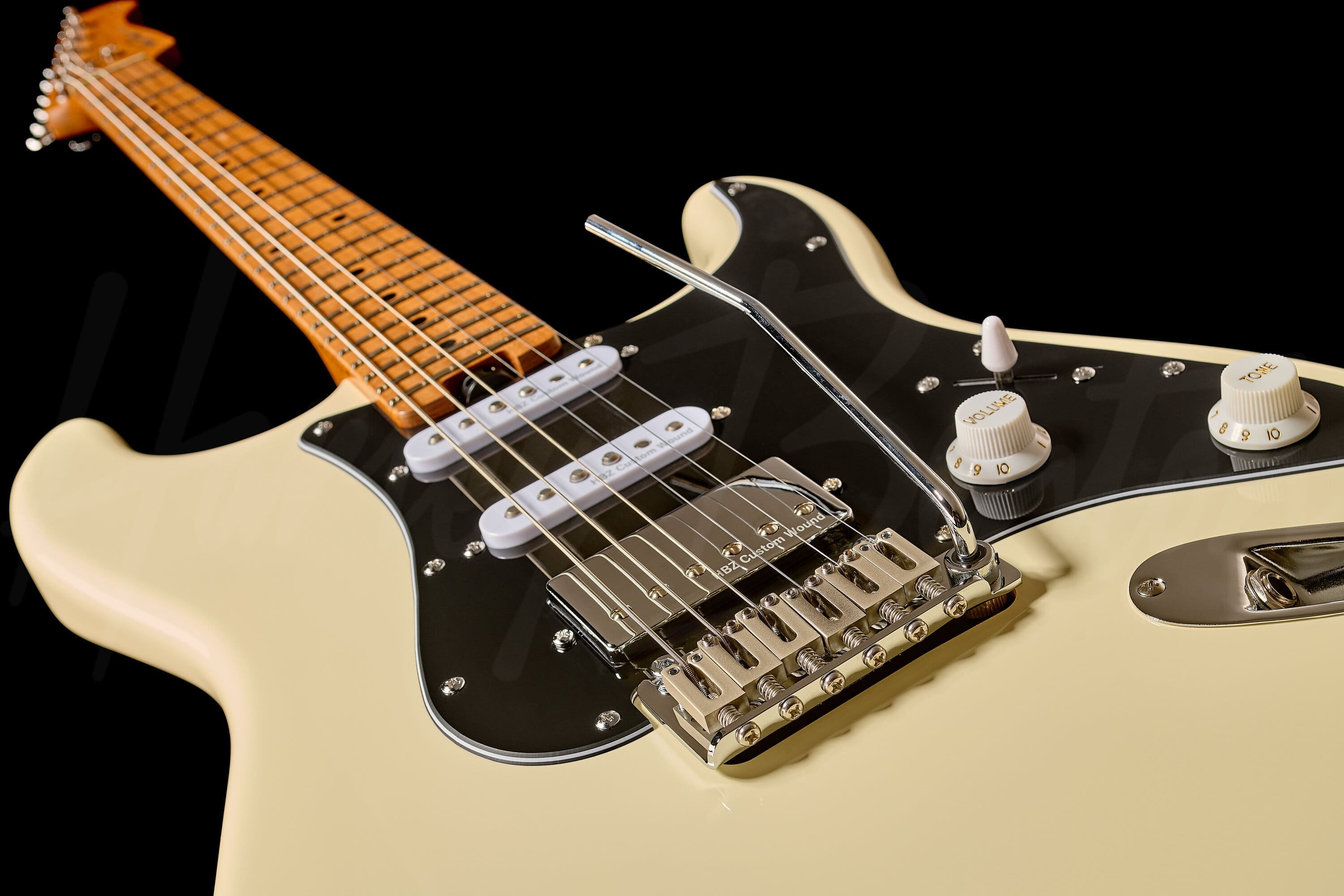 ST-Modern HSS MN Olympic White - Harley Benton