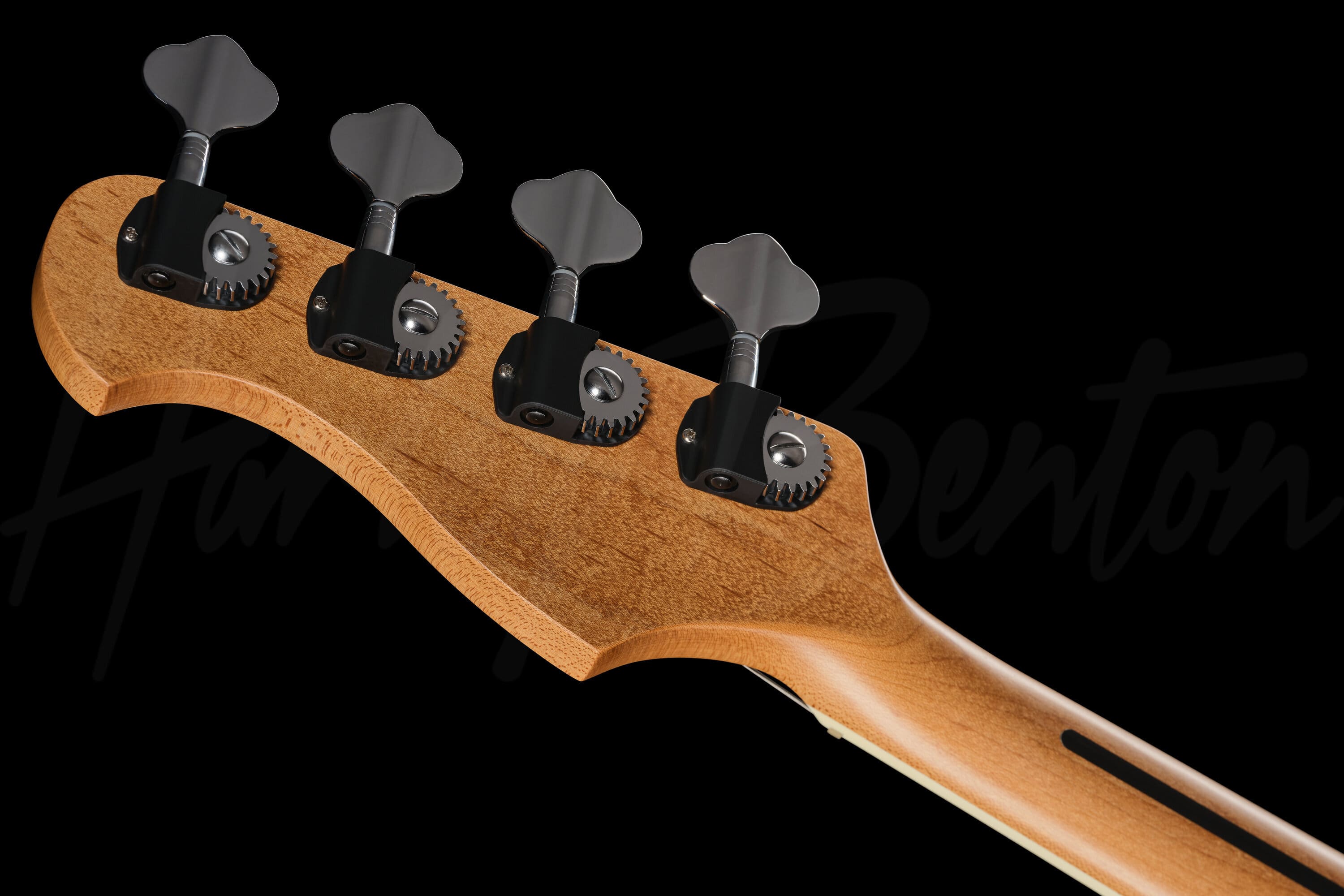 MV-4PJ Natural - Harley Benton